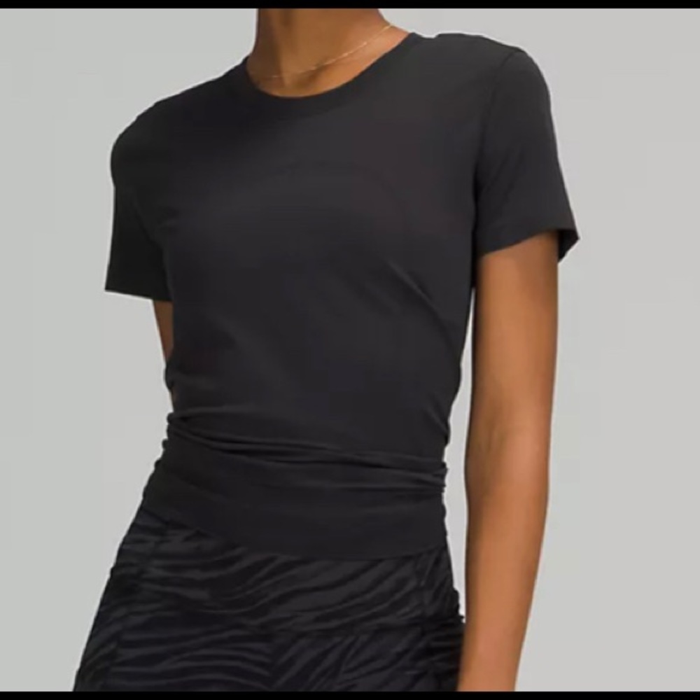 Lulu Lemon Swiftly Breath Short Sleeve Shirt